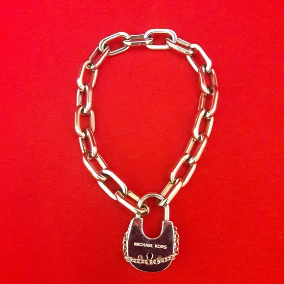 Michael Kors Silver Chain Link Podlock Bracelet - Picture 3 of 4